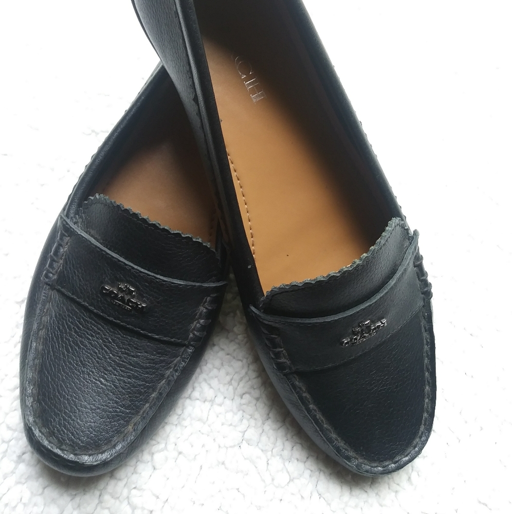 COACH comfortable black leather loafer flats